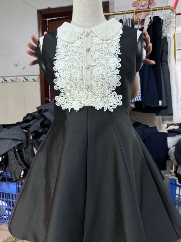 卓家.高版黑色连衣裙