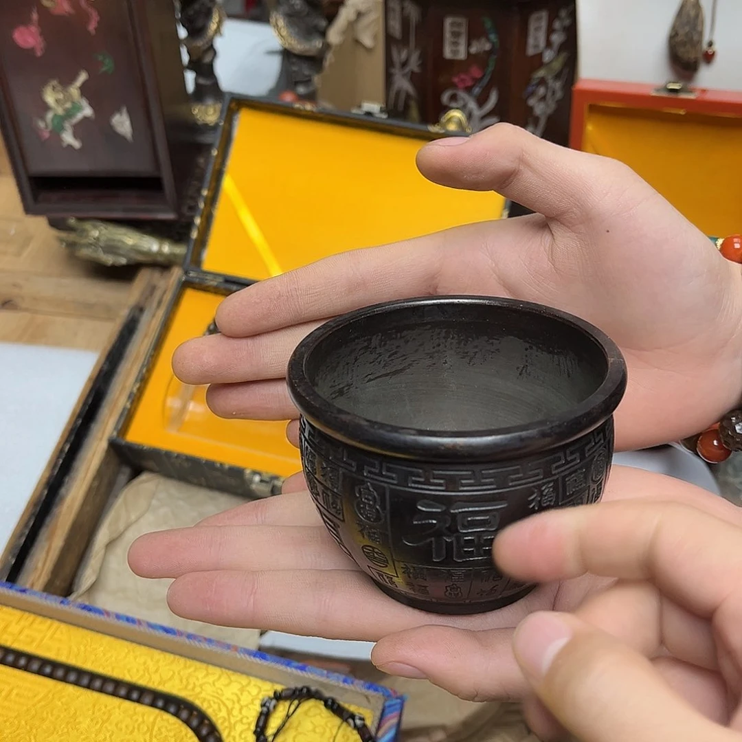 大叶紫檀（黑酸枝木类）