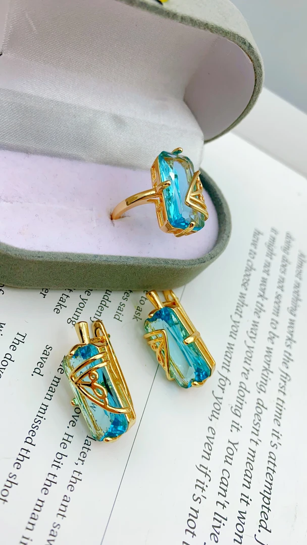 合金玻璃耳饰 天蓝色两件套 bak qiraylik