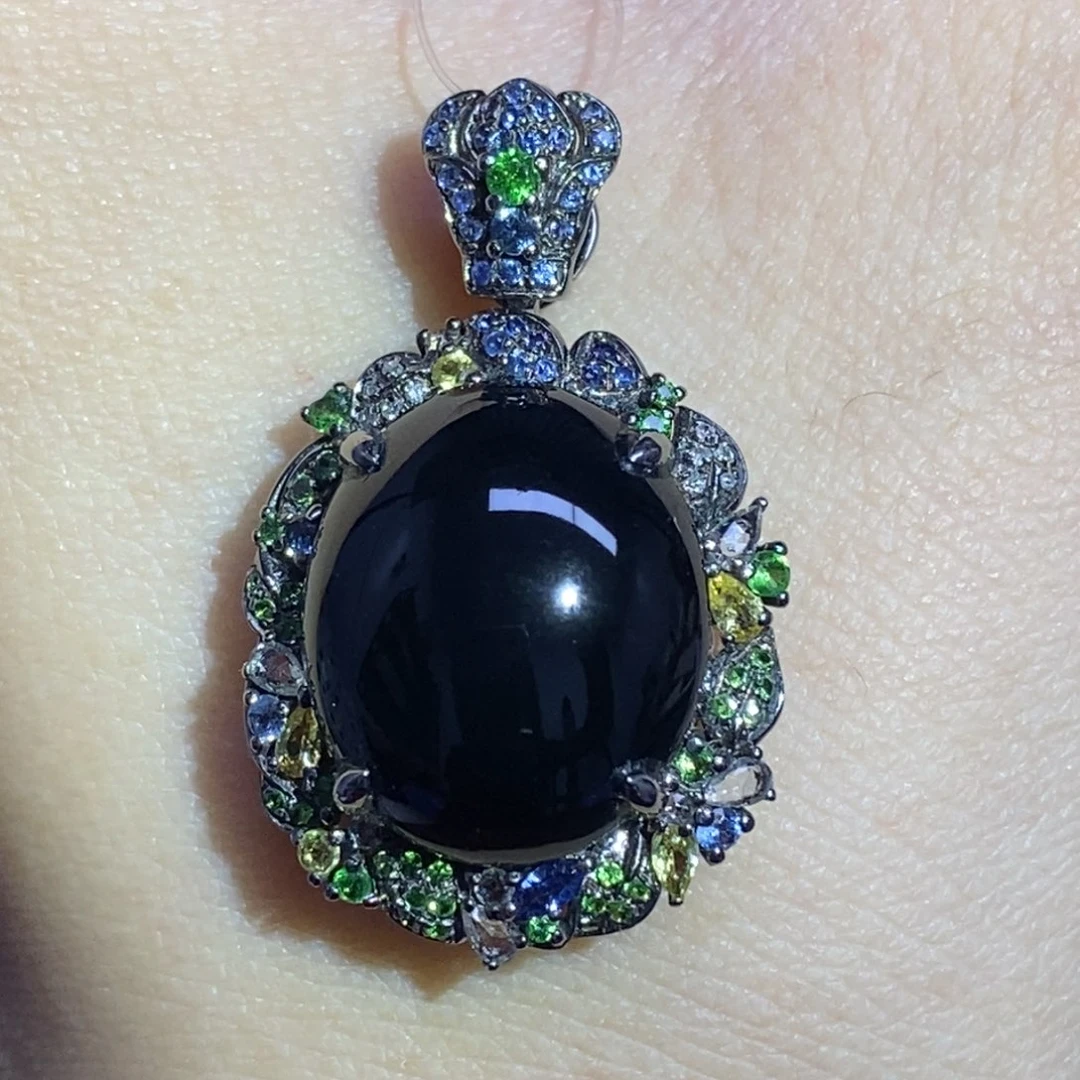 吊坠(不含链)18K金镶嵌翡翠