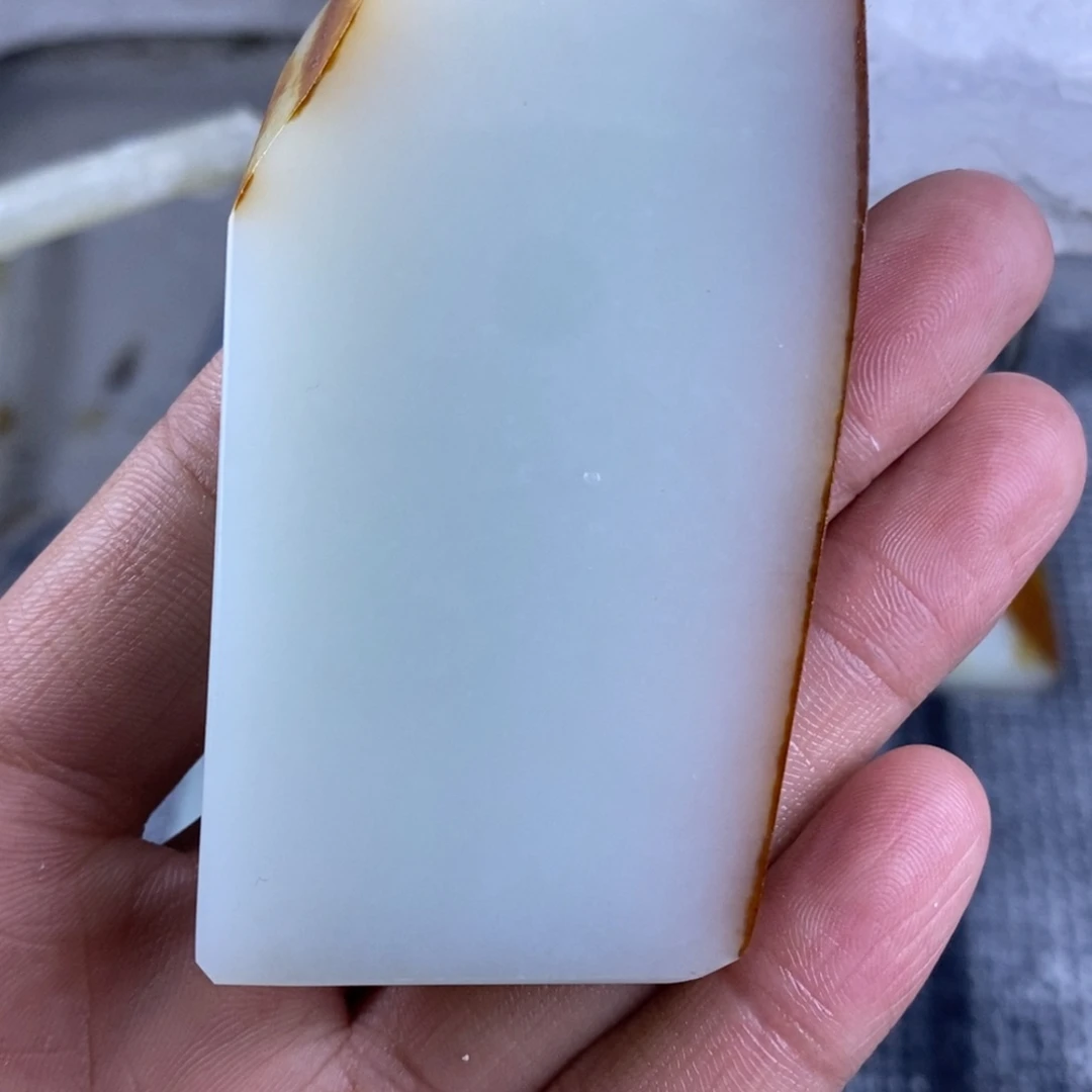 未镶嵌吊坠定制和田玉小**-