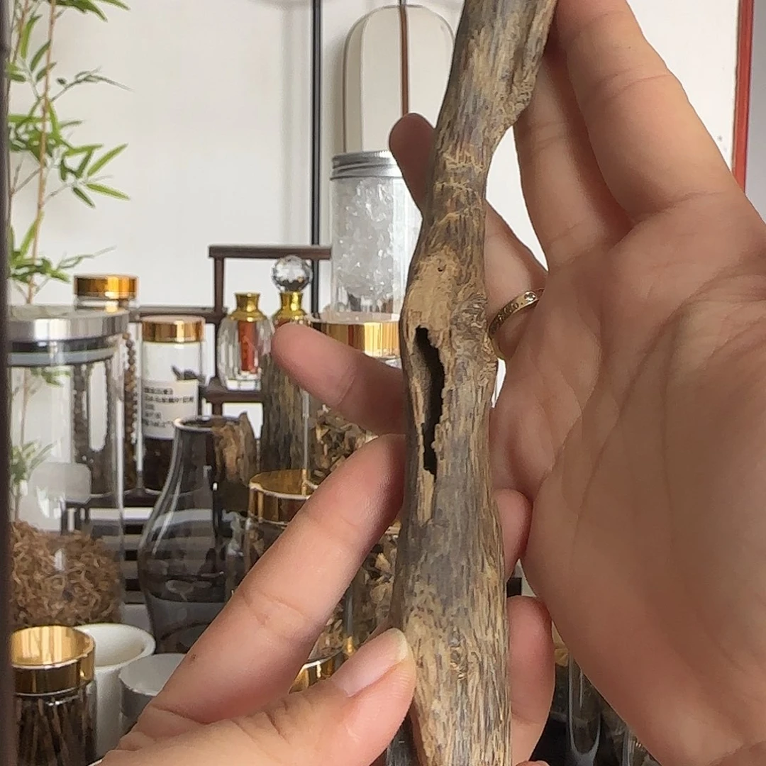 沉香沉香碎屑海南乌身小精品24克