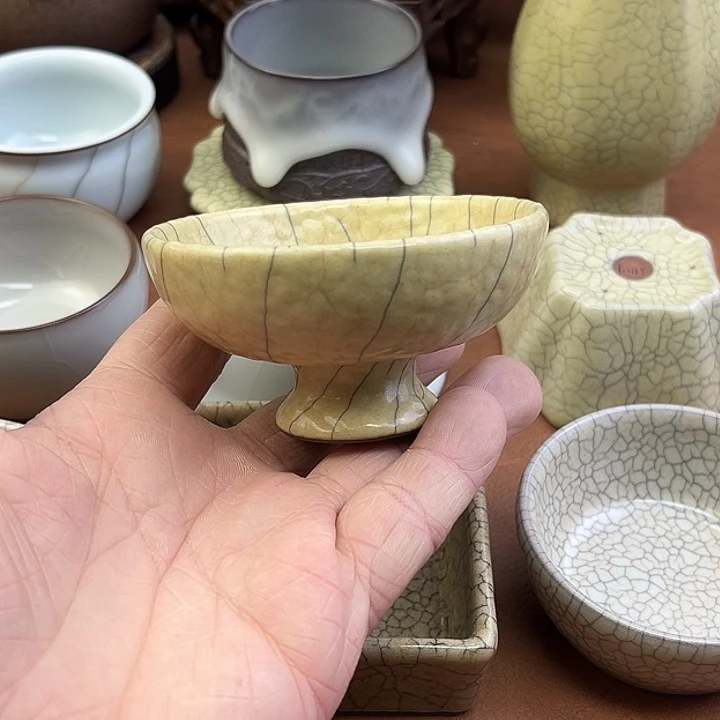 哥窑高足杯哈哈哈哈