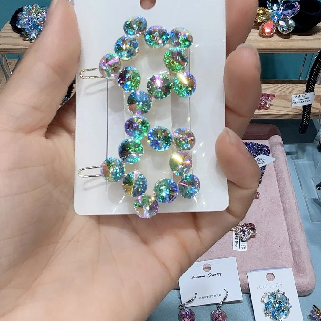 皮质铁合金耳钉和