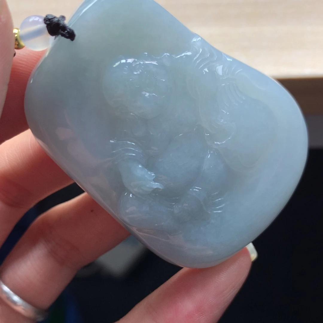 颈饰未镶嵌翡翠吊坠