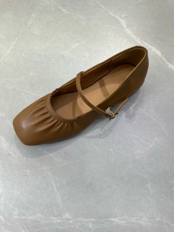 0319中跟方头搭扣玛丽珍鞋浅口单鞋玛丽珍时髦小姨风