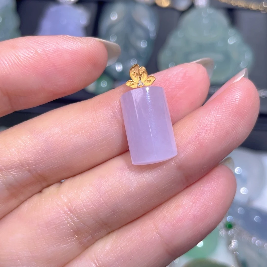 颈饰18K金镶嵌翡翠翡翠