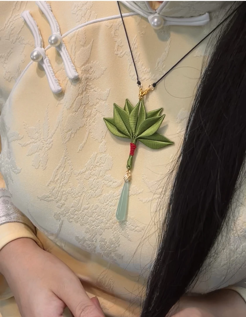 柚子叶缠花百搭挂件项链日常百搭纯手工