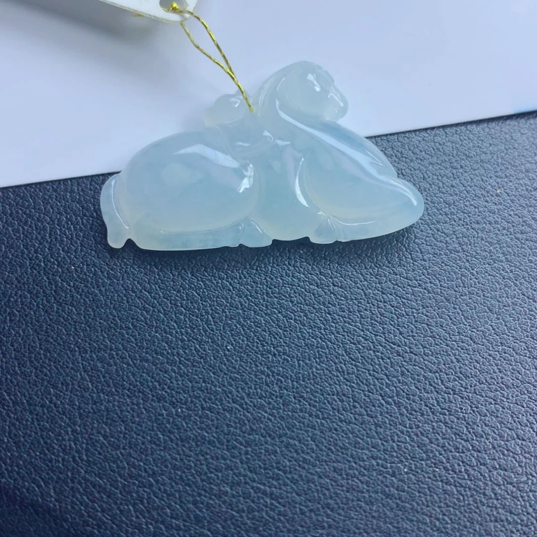 翡翠颈饰未镶嵌唐马