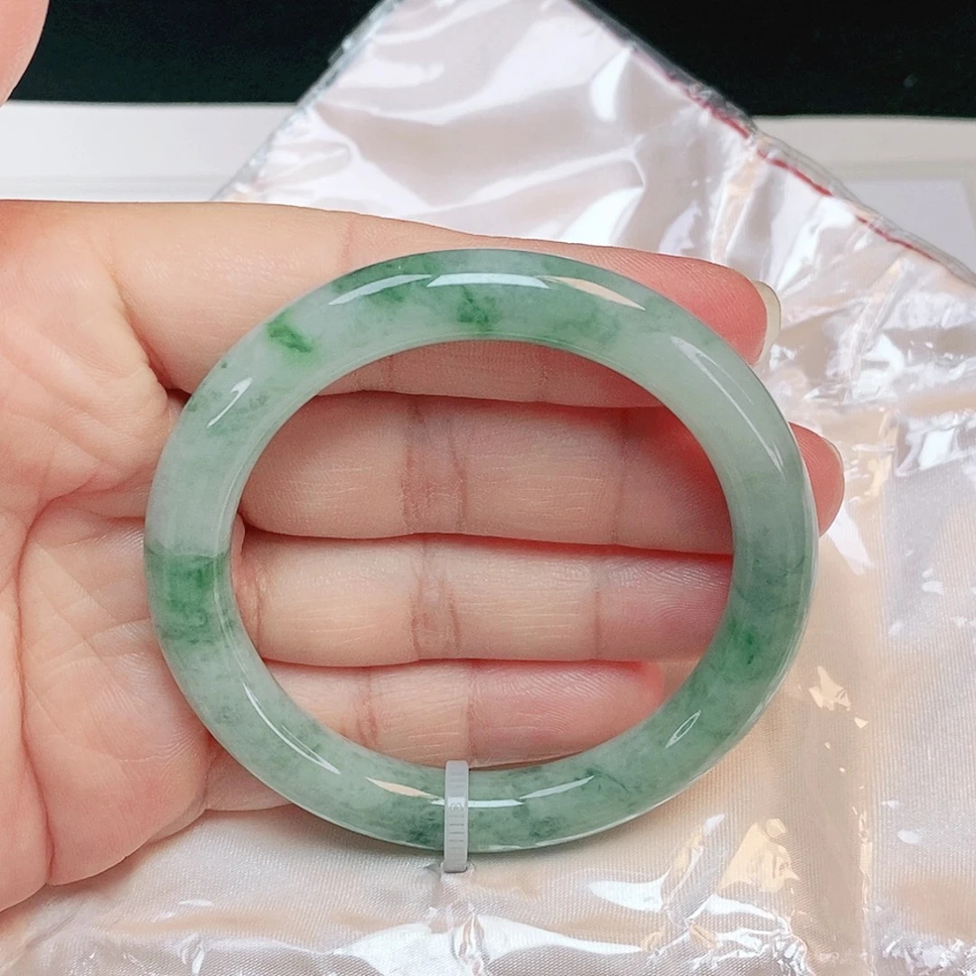 未镶嵌手镯翡翠圆条52