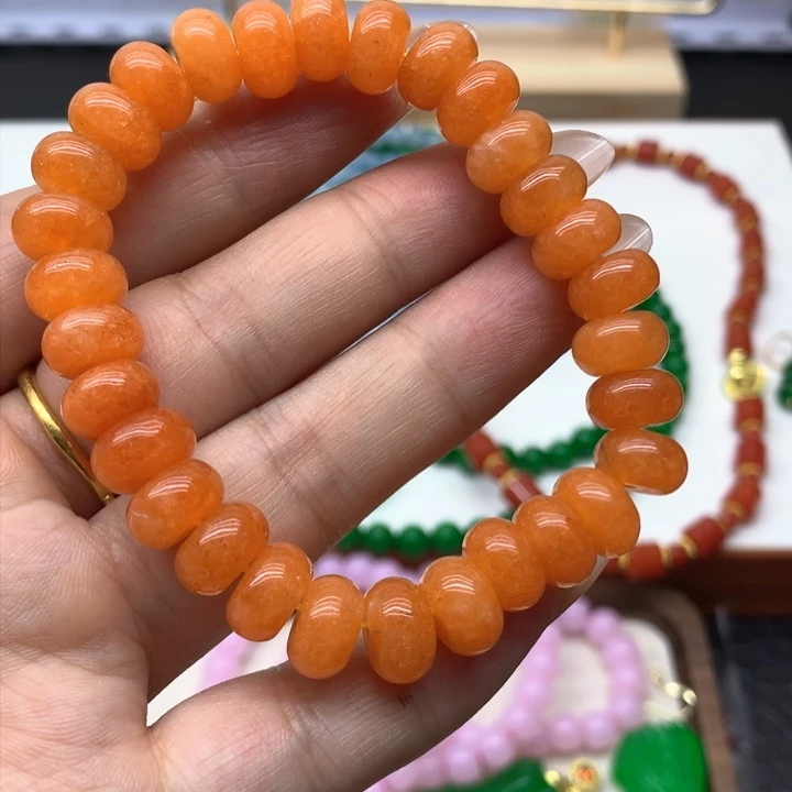 翡翠未镶嵌吊坠(赠链)吊坠