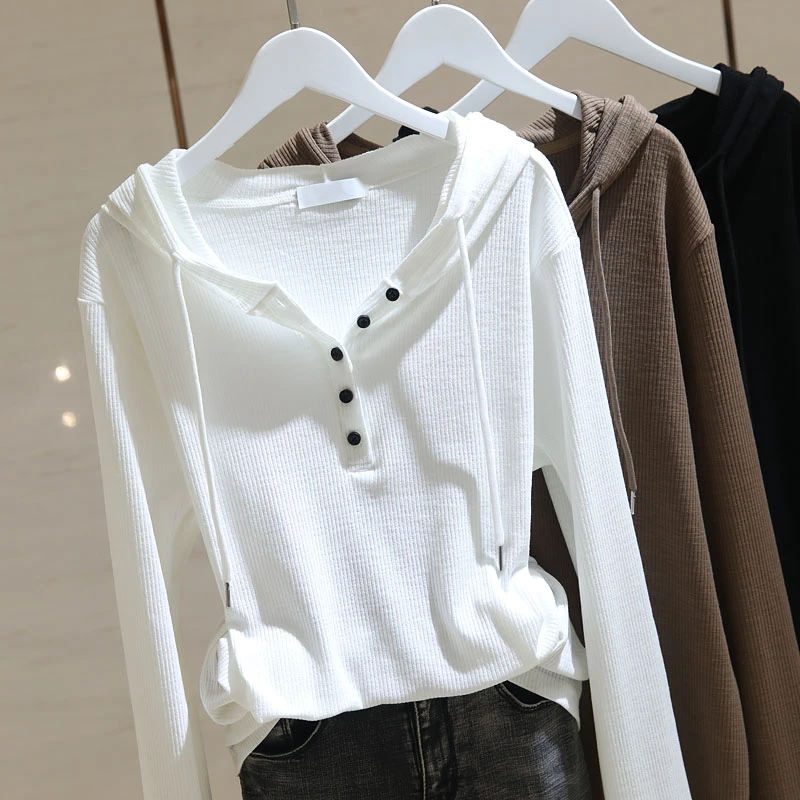 螺纹莫代尔宽松纽扣连帽长袖t恤女士春秋季时尚韩版显瘦女装帽衫