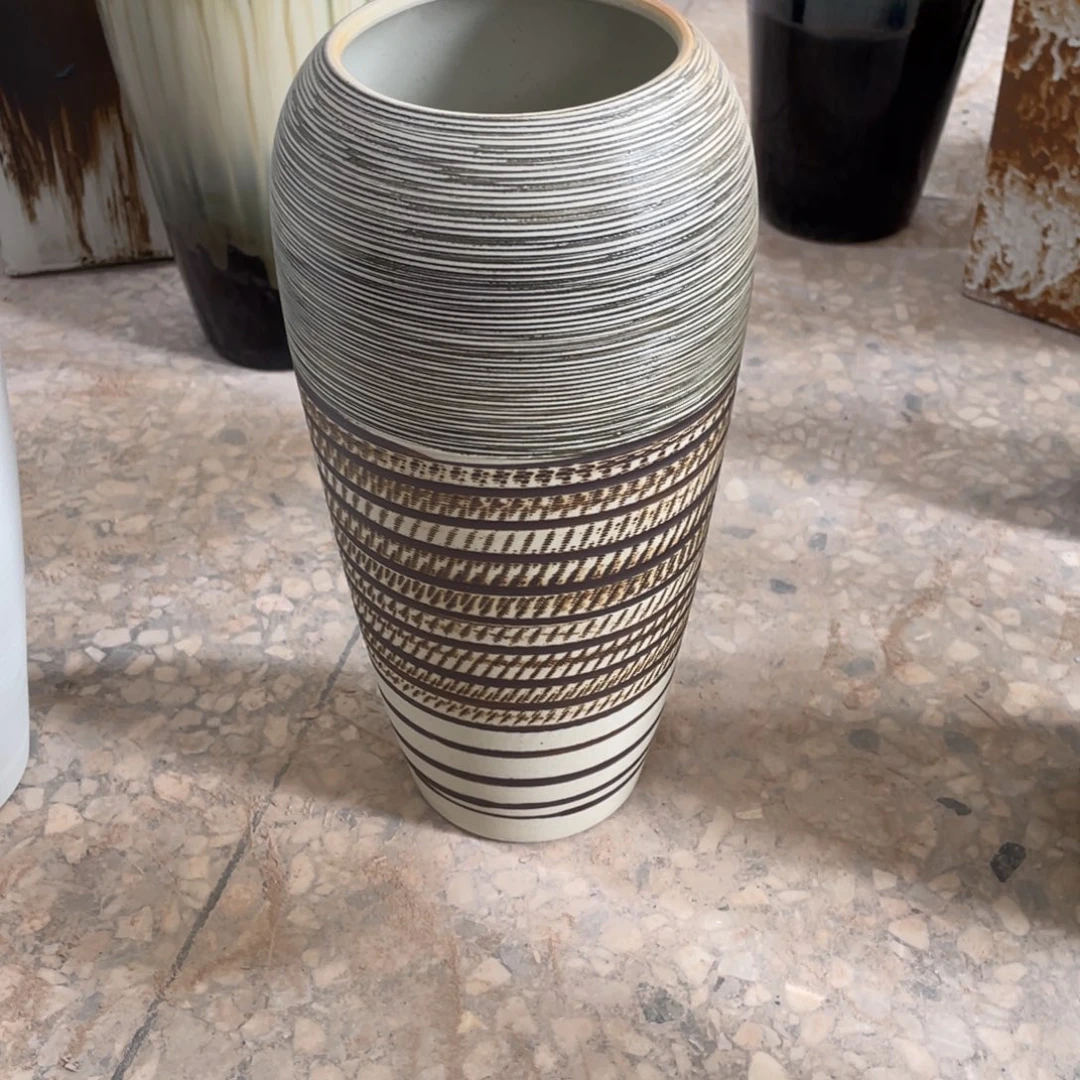 陶瓷高度30口9瑕疵无孔