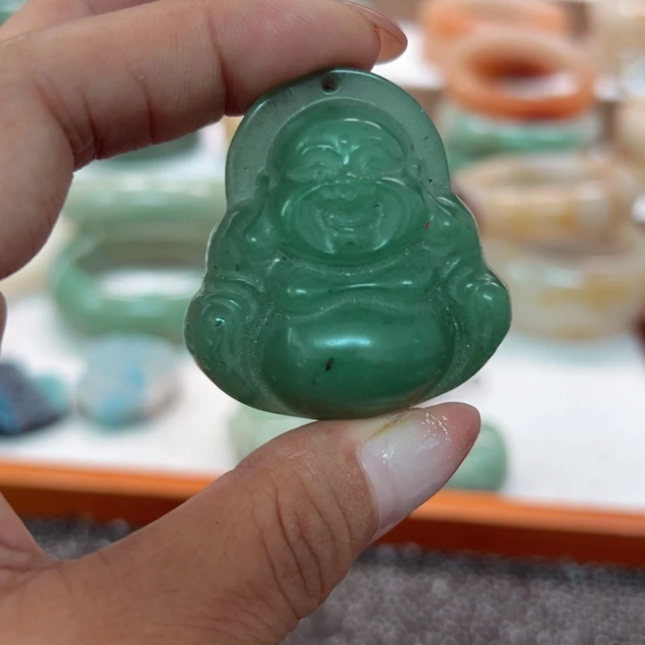 石英岩玉手镯未镶嵌