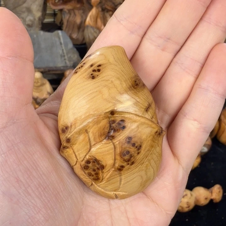 柏木（崖柏）手把件