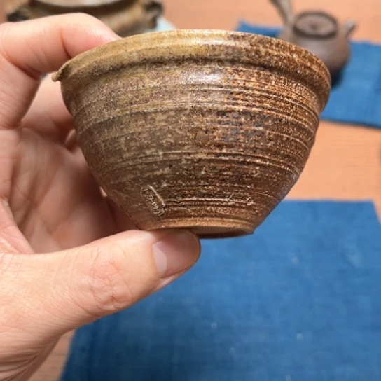 没有一个人可以度过一条河