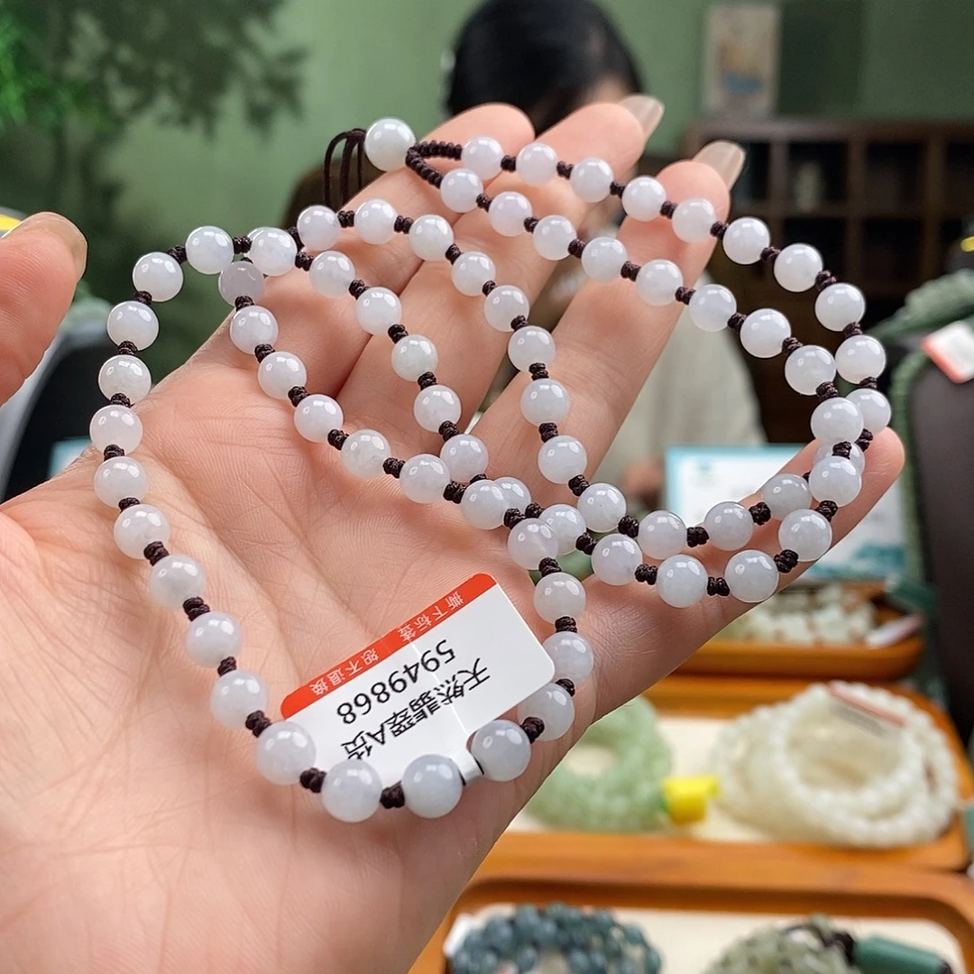 *****颈饰未镶嵌翡翠天然翡翠项链