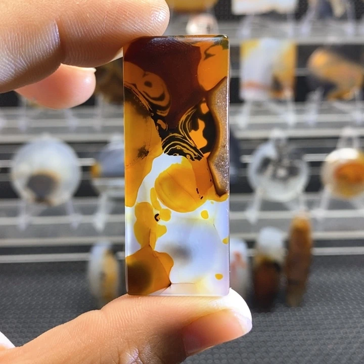 玛瑙/玉髓颈饰未镶嵌轩**康