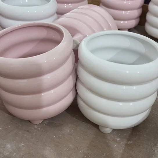 多肉绿植陶瓷花盆9.9包邮，有孔