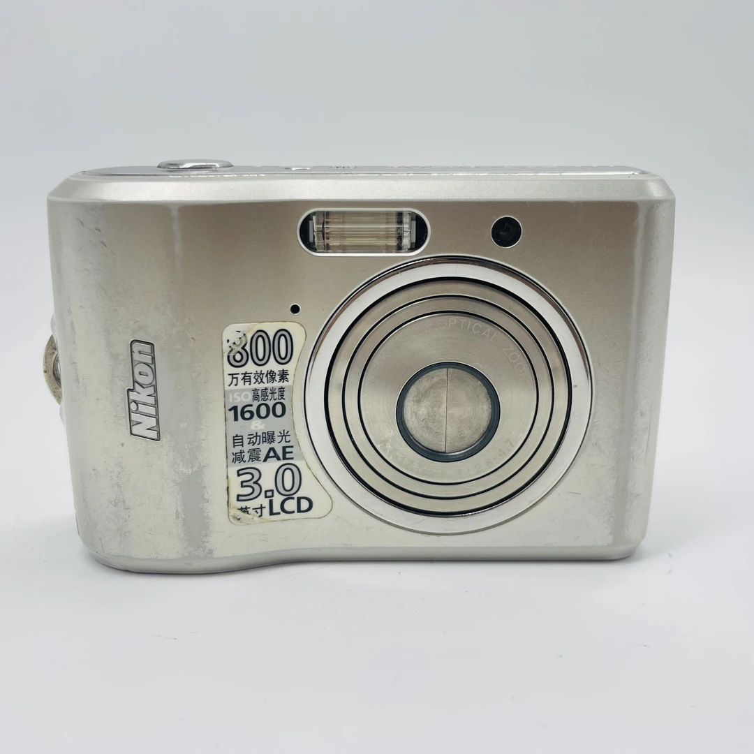 95新 Nikon/尼康 L18 800万像素 3倍光学变焦（no退no换）