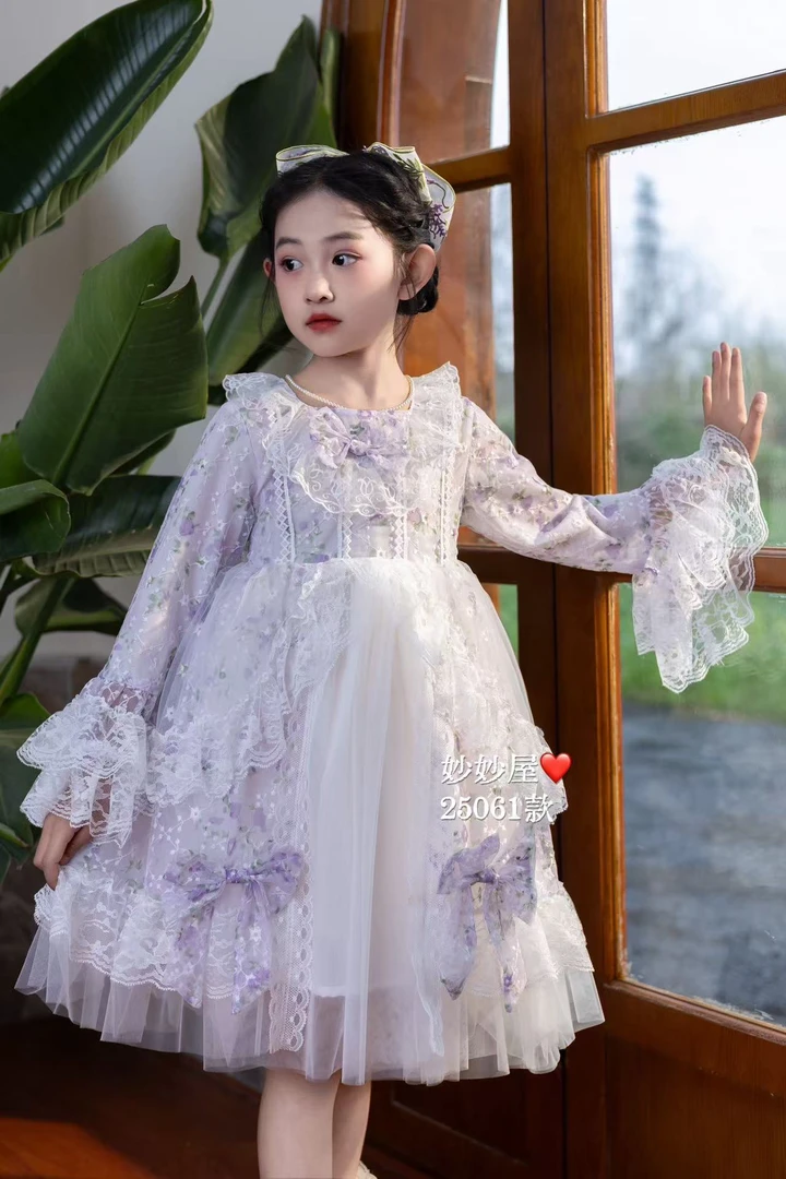 春季女童刺绣洛丽塔公主裙