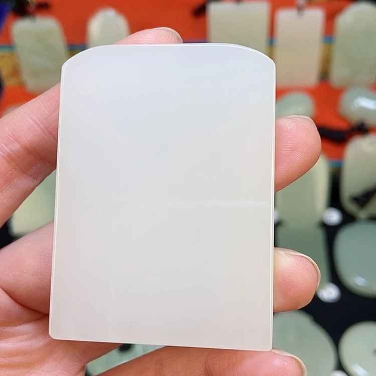 【闪购商品】颈饰未镶嵌和田玉