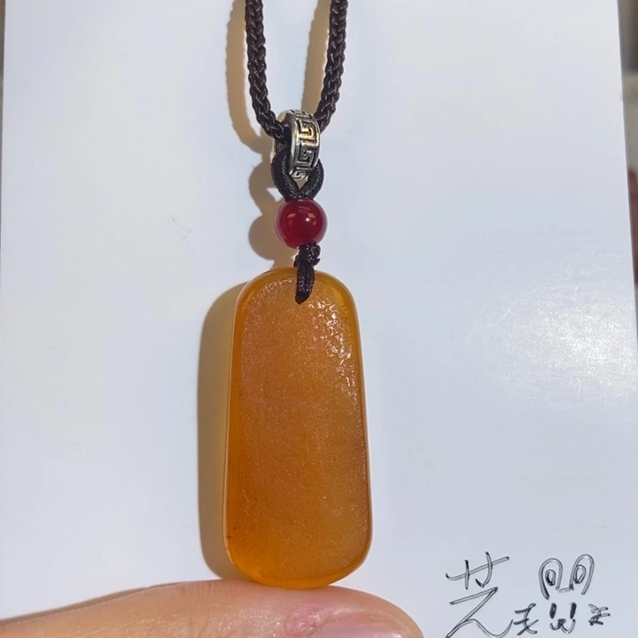 未镶嵌琥珀珠宝奇石