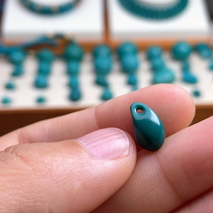 绿松石未镶嵌配饰