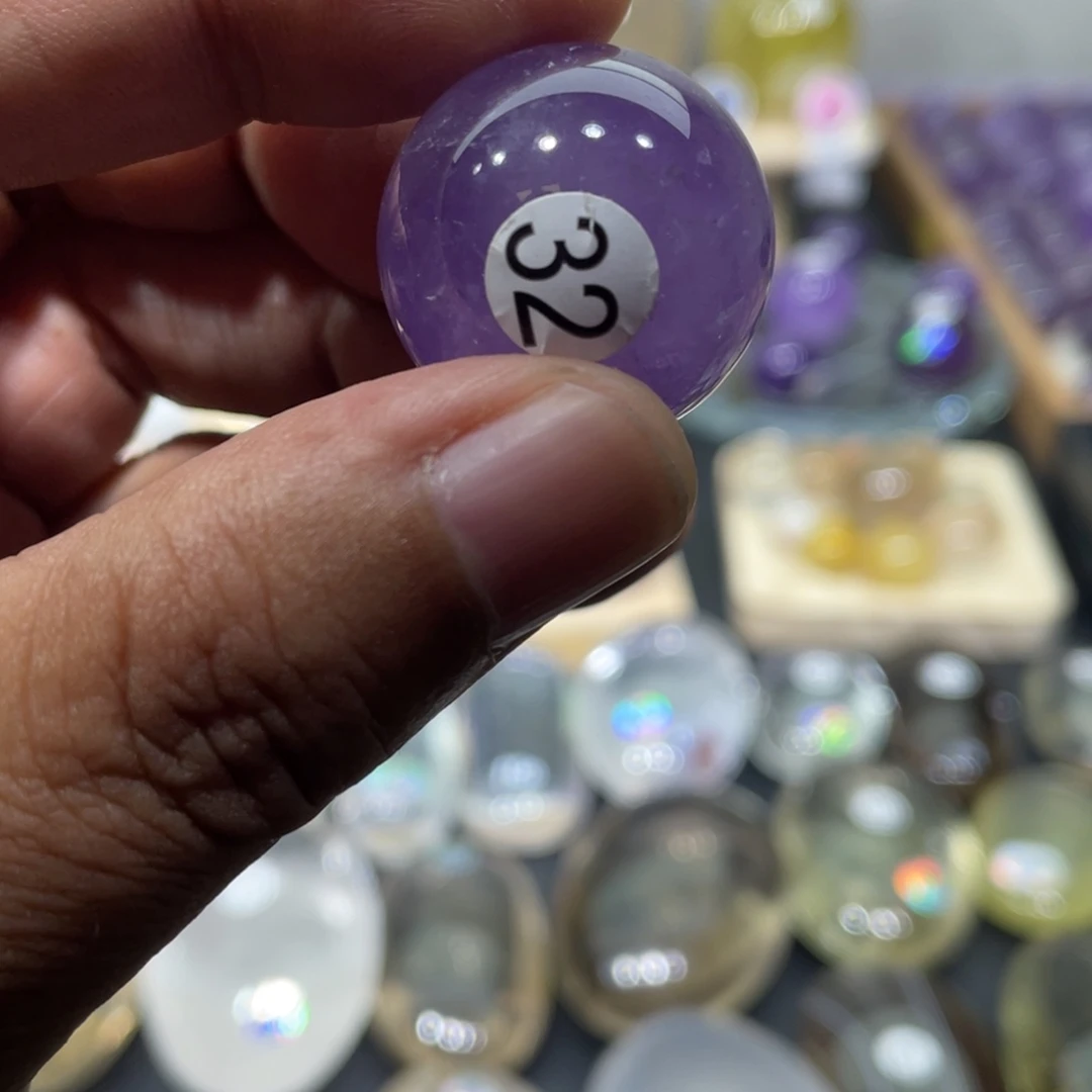 未镶嵌水晶珠宝半成品