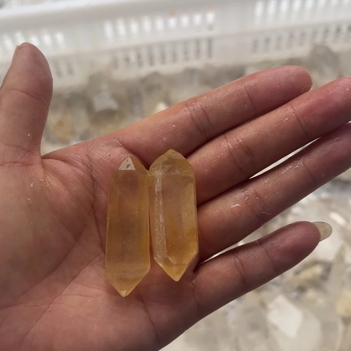 未镶嵌珠宝半成品水晶
