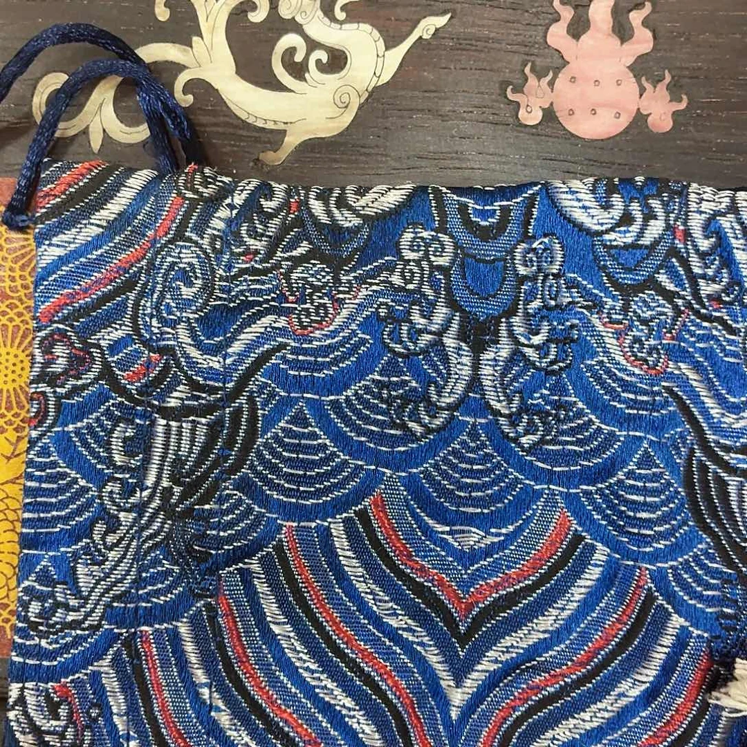 织绣哈哈哈哈哈哈哈