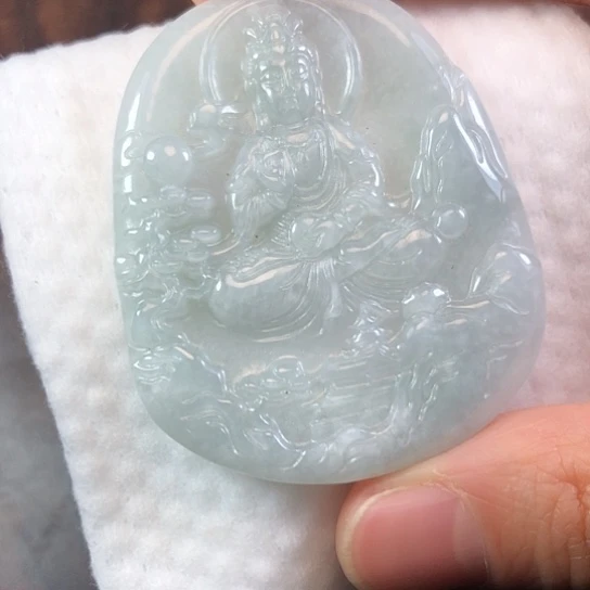 翡翠未镶嵌颈饰缅甸A货，每天下午1点半开播