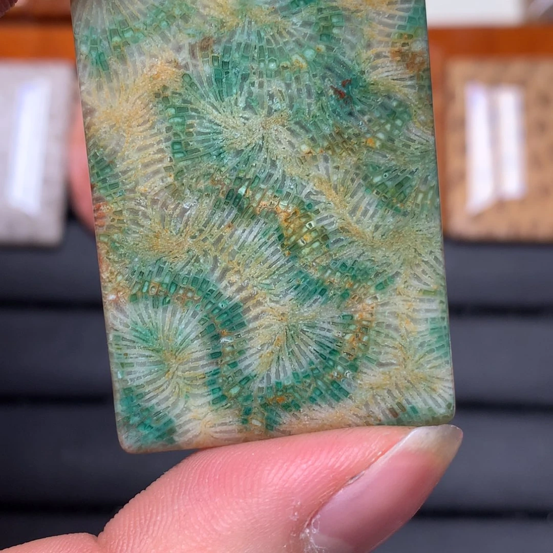 快***源硅化玉未镶嵌吊坠无事牌手排平安扣