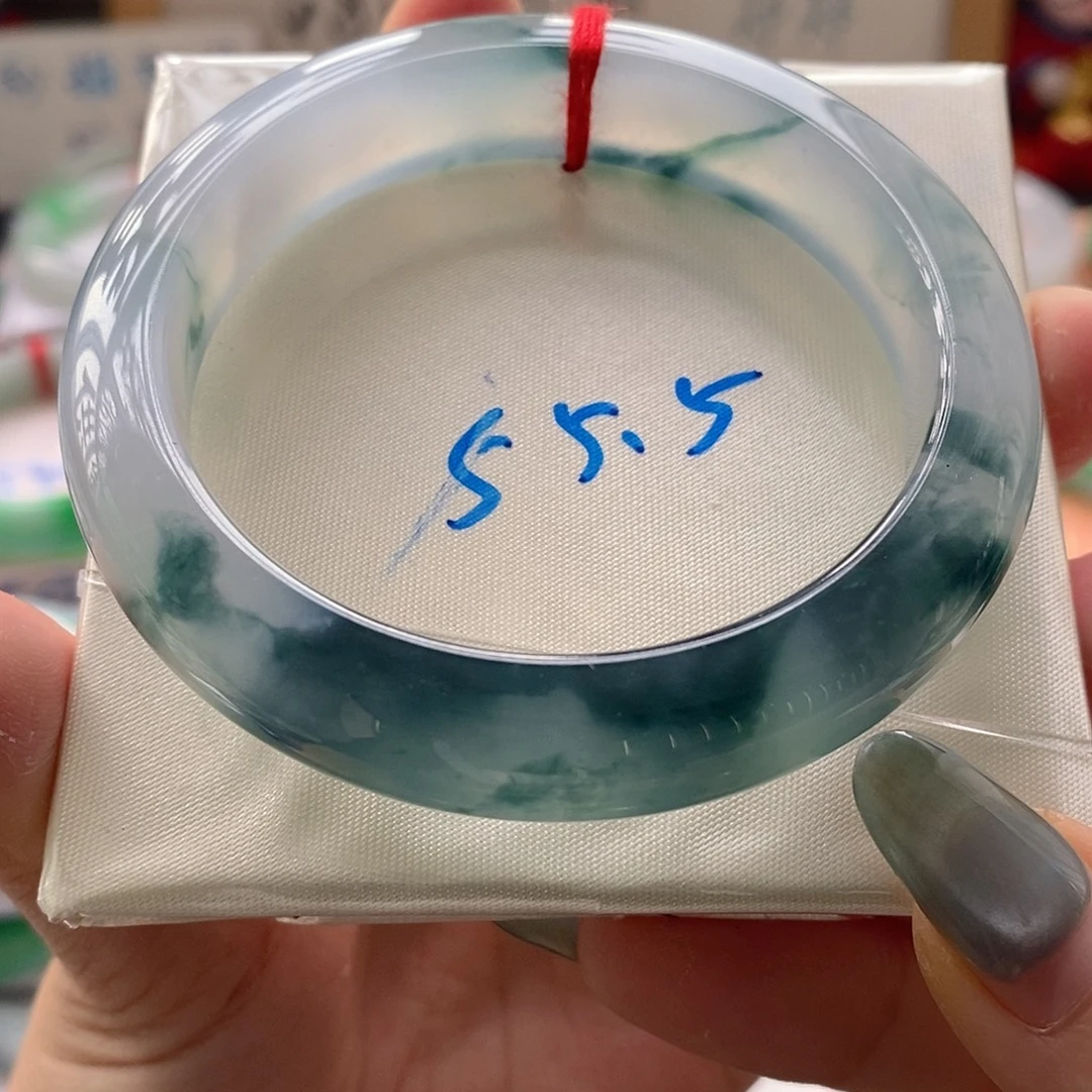 翡翠未镶嵌手镯17号