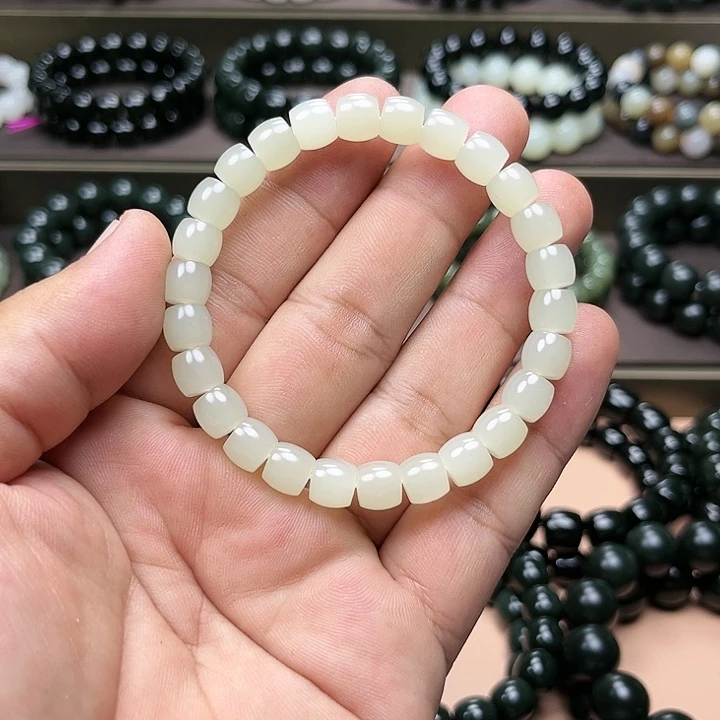 【闪购商品】手链未镶嵌和田玉跃**光