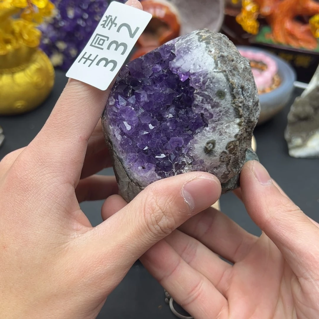 紫晶水晶摆件未镶嵌332