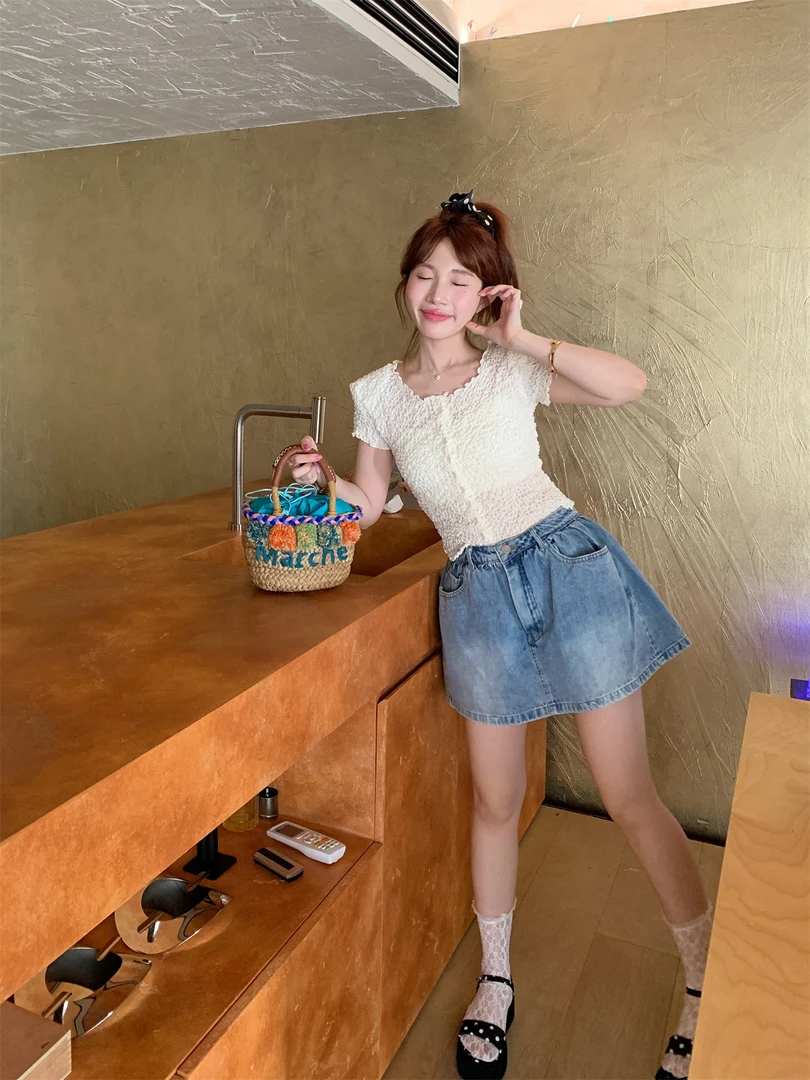 JENNIFER JXLIU韩版纯欲风米白色垫肩褶皱纹理短款修身短袖上衣