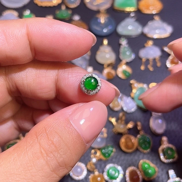 翡翠银S925镶嵌颈饰