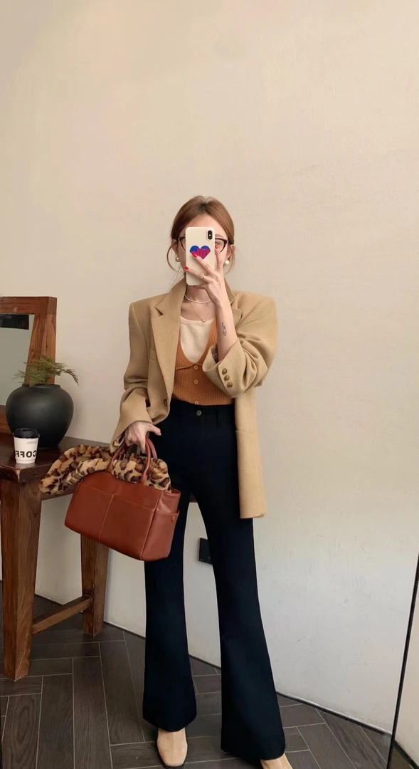 Hakie弹力水洗微喇牛仔裤女高腰修身弹力窄版直筒气质喇叭裤6697