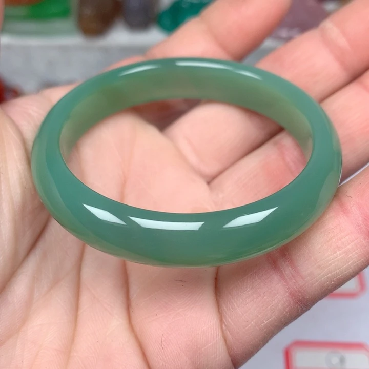 玛瑙/玉髓颈饰未镶嵌喜**门