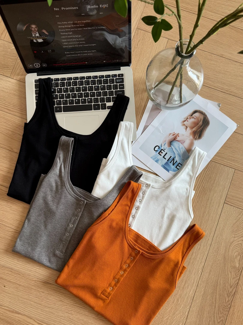 【瘦瘦】橘子汽水-大码夏季纯色宽肩带柔软显瘦百搭吊带背心F0012