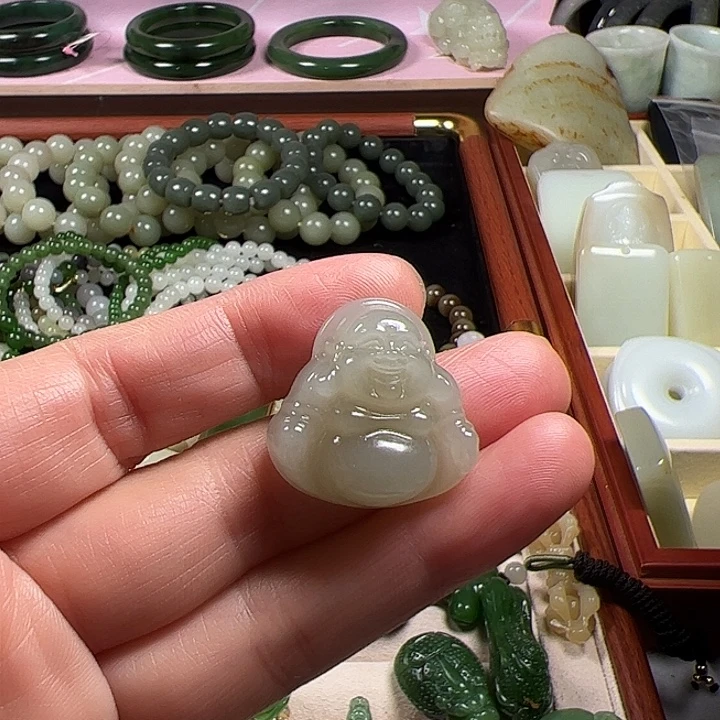 和田玉（糖玉）未镶嵌手链