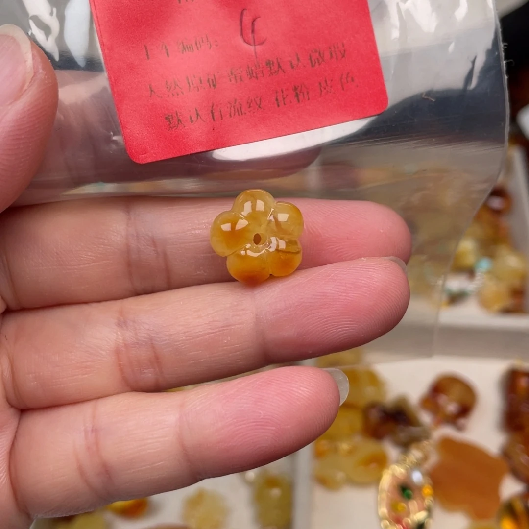 裸石琥珀未镶嵌4，微瑕