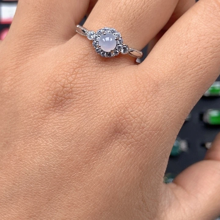 翡翠未镶嵌戒指戒指