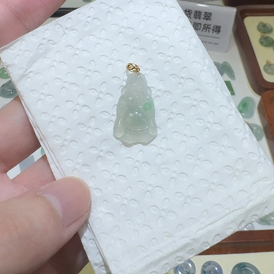 颈饰18K金镶嵌翡翠财神