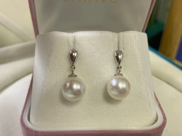 冷银光澳白耳坠9-10mm