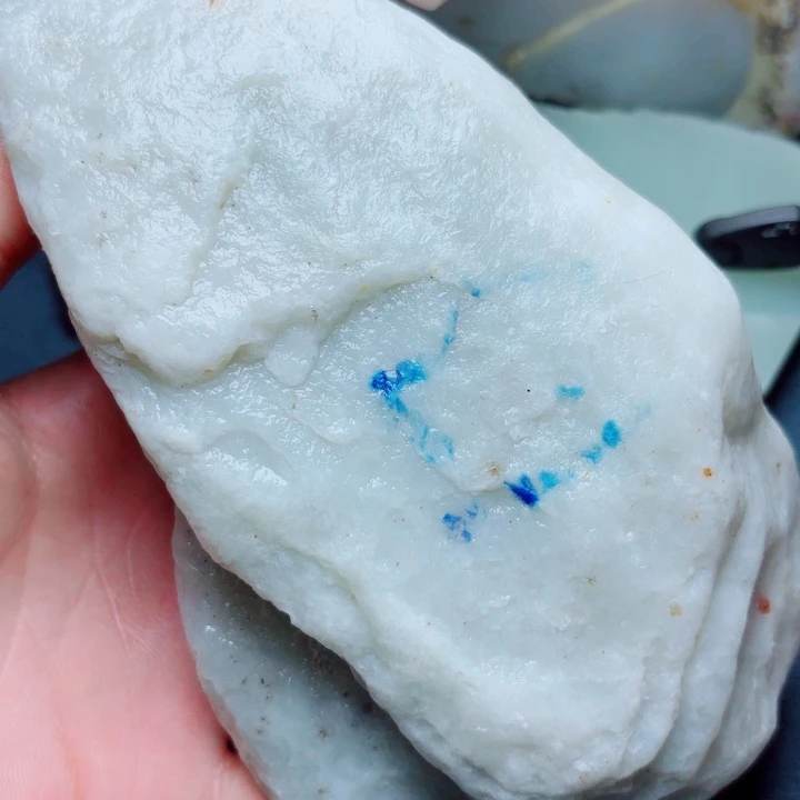 和田玉未镶嵌珠宝奇石