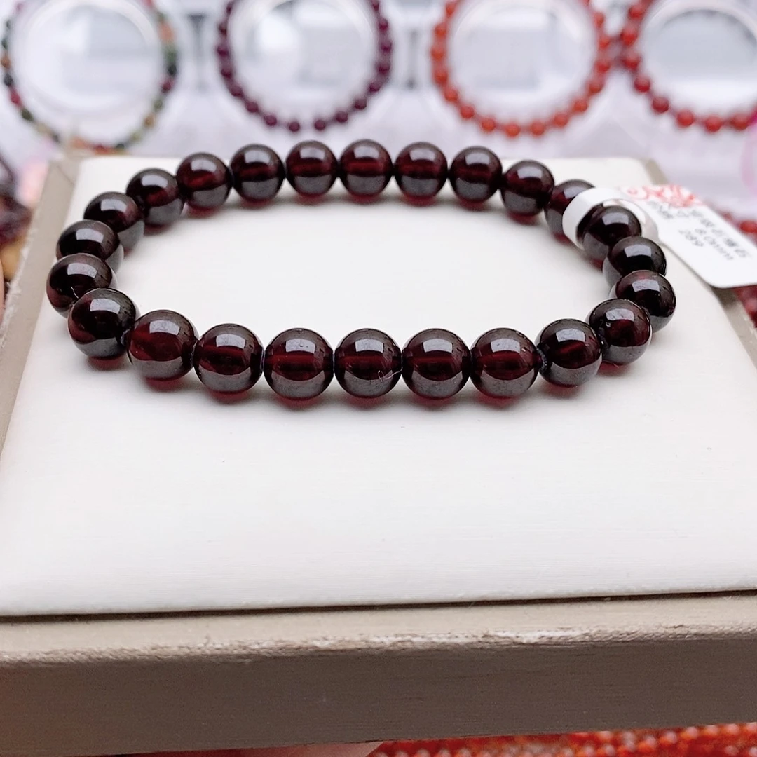 【闪购商品】石榴石手链未镶嵌积****莉8.0