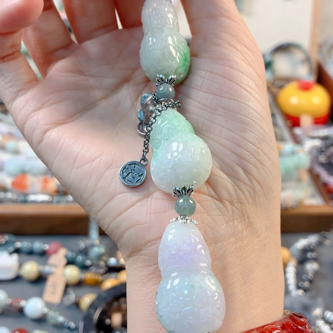 奥***兽未镶嵌手链翡翠手串