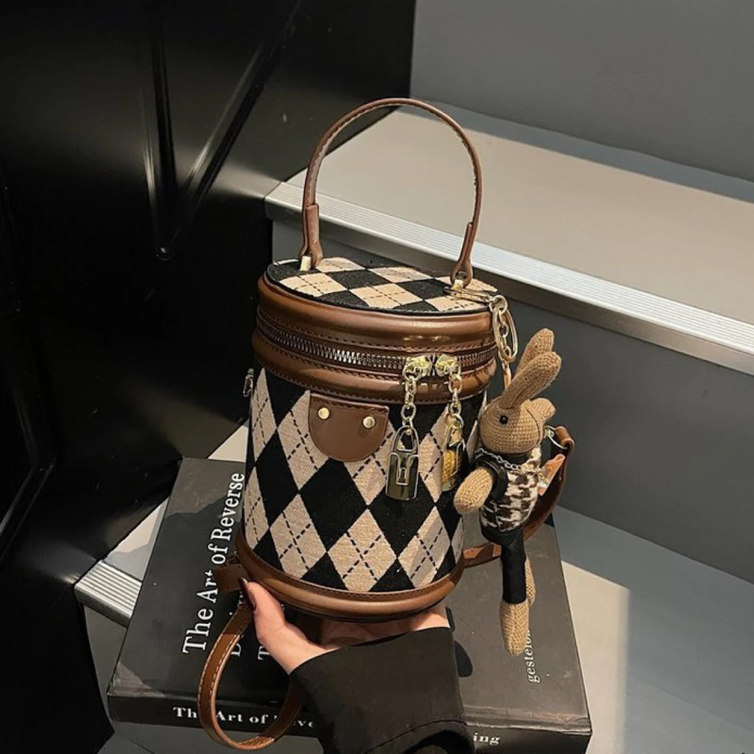 【宽10高17厚10】带挂件新款手提包时尚百搭单肩斜挎包水桶包5102